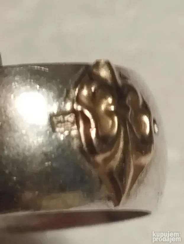 Srebrni prsten sa zlatnom aplikacijom 14kt-6.4gram