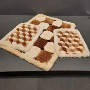 Tepisi staze od Alpakinog krzna