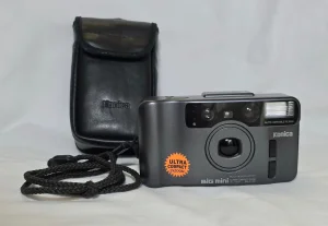 Konica Big Mini Fotoaparat + torbica