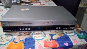 Panasonic NV-VP25 DVD-PlayerVideorekorder-Kombination