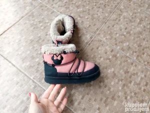 Zara cizme broj 29 ug oko 18.5 do 19cm