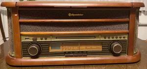 Roadstar muzički centar HIF-1899