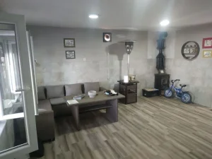 Vikendica 100m2 u Čelarevu