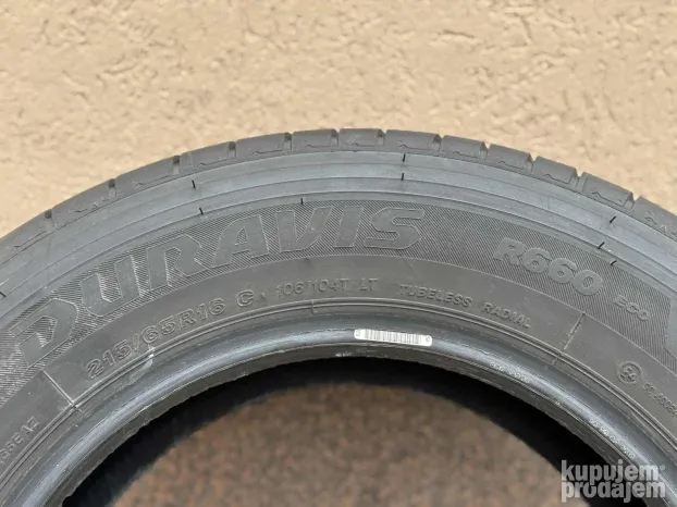 Četiri gume teretne Bridgestone 215/65/16C 215/65/16 C