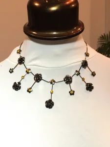 Ogrlica i minđuše rezervisano