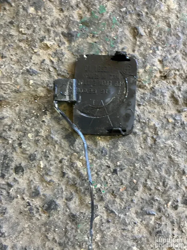 Poklopac za vucu prednjeg branika BMW E90