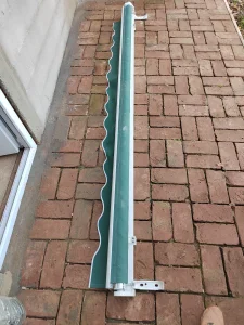 Tenda kao nova vrlo malo koriscena. 2,95m