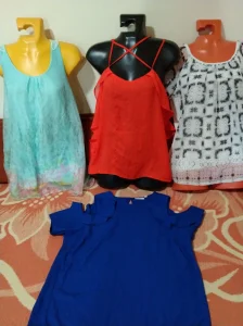 ženske letnje bluze tunike broj M/L cena zajedno