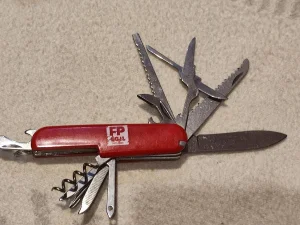 Prelep preklopni nož