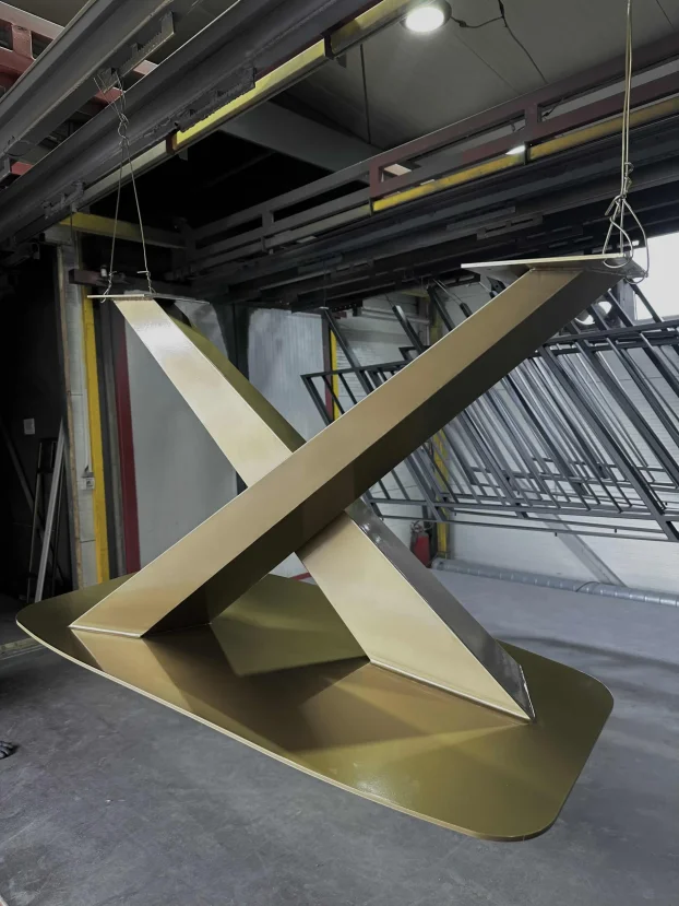 Metalni nogari za trpezarijski sto