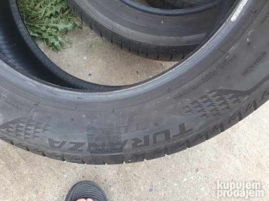 Cetiri odlicne letnje gume 18 ke  BRIDGESTONE 225-55/18 sa s