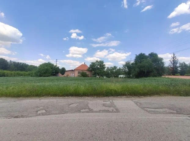 Plac 30 ari, Obrenovac, Zvečka (IZDAVANjE)