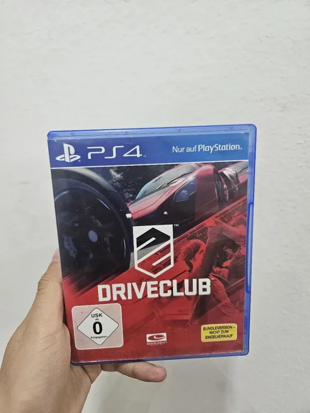 Drive Club PS4 disk