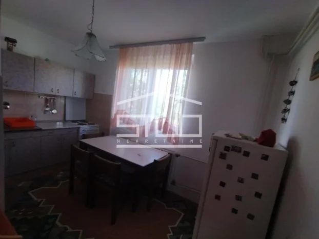 Velika Moštanica, 5+ petosobna, 126 m²