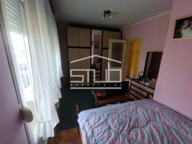 Velika Moštanica, 5+ petosobna, 126 m²