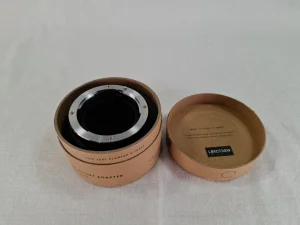 Urth sočivo adapter Sony A na Canon RF Camera Body
