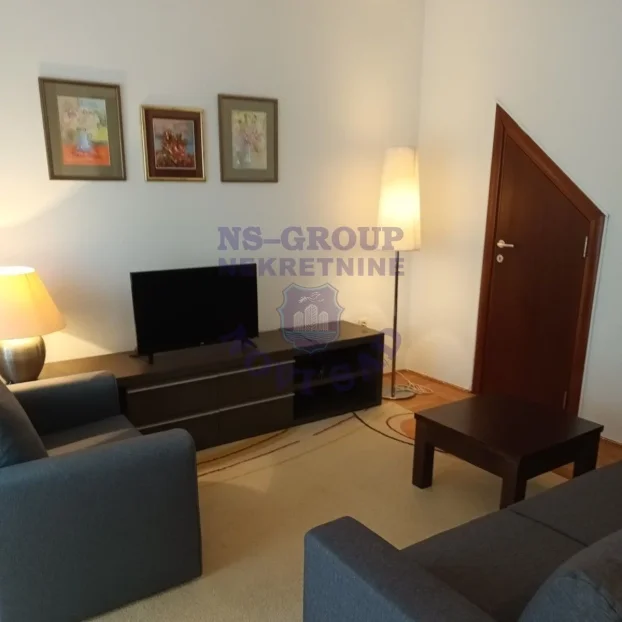 Grbavica, 3.0 trosoban, 84 m²