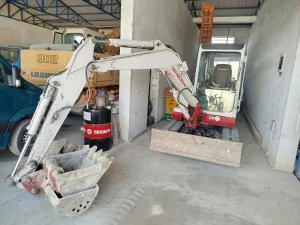 bager Takeutchi tb 135