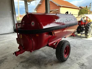 MAJEVICA Cisterna 3200l