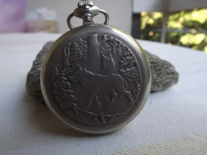 MOLNIJA sa lovačkim motivima VUKOVI SSSR