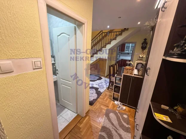 Bulevar Oslobođenja, 3.5 troiposoban, 77 m²