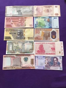 Lot 150 Unc novčanica.