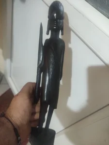 Afrička skulptura drvo  ebanovina 34 cm