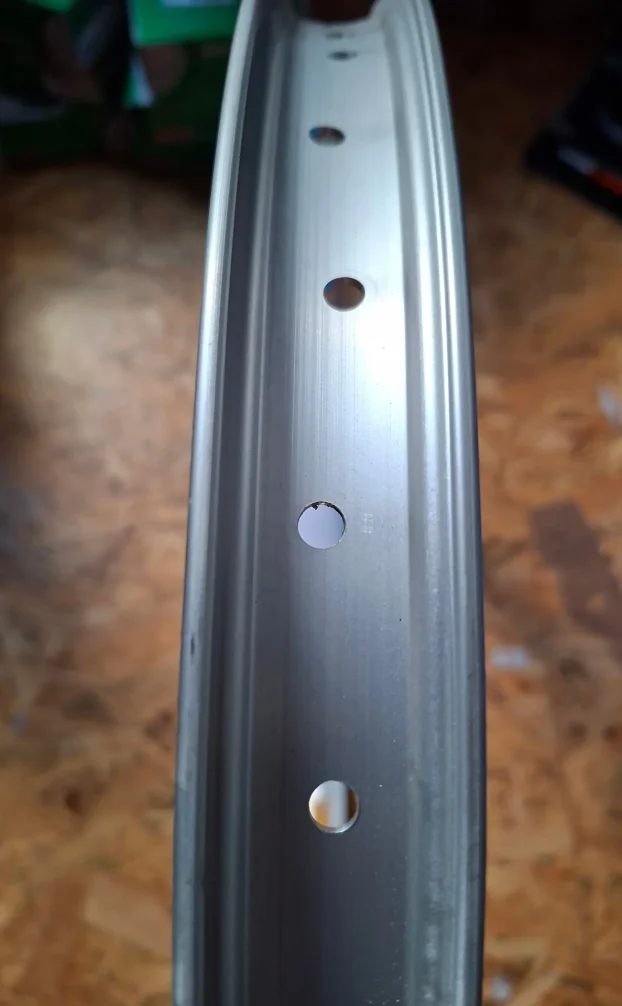 Felna alu E-bike 22"