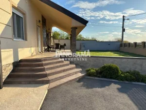 Vodovodska 2. deo, Rupčine, 5+ petosobna, 298 m²