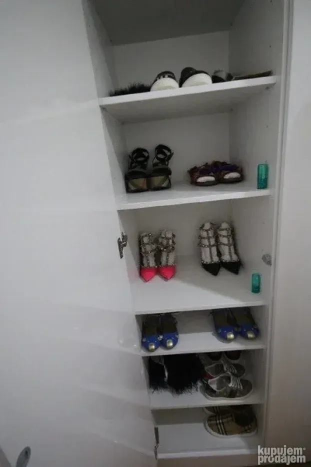 Četvorosoban stan, centar grada