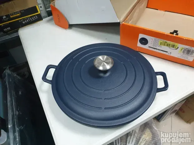 Plitka posuda od livenog gvozdja 30cm 3.2l - Le Creuset