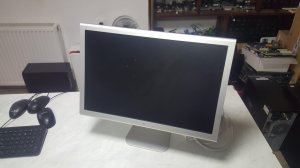 apple A1081 Cinema 20 inch neispravan