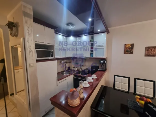 560166, Grbavica, 3.5 troiposoban, 80 m²