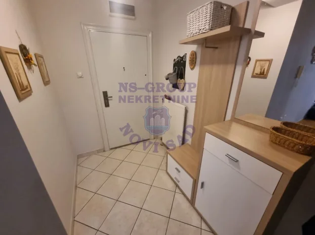 560166, Grbavica, 3.5 troiposoban, 80 m²