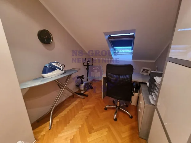 560166, Grbavica, 3.5 troiposoban, 80 m²