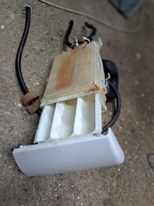 Posuda za prasak ves masine Gorenje 583 komplet