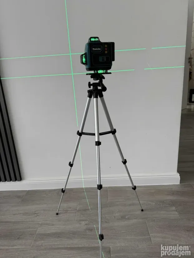 Laser za nivelaciju 4D 16 linija SA DISPLEJOM