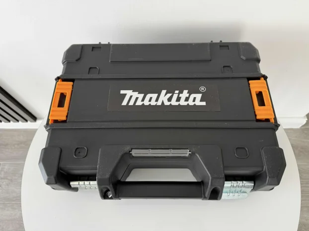 Laser za nivelaciju 4D 16 linija Tronozac na Poklon