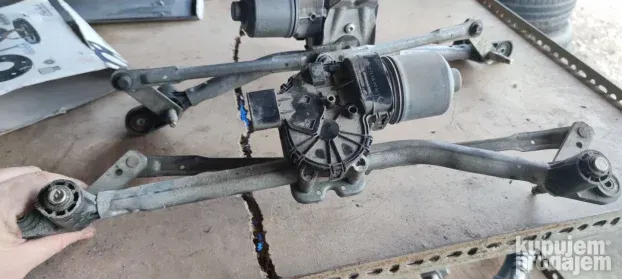 Makaze brisača alfa romeo 159