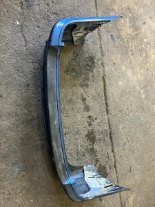 Zadnji branik plavi BMW E46 karavan