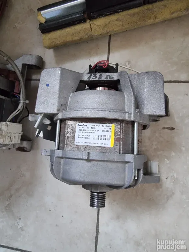 Motor za ves masinu Wirpol