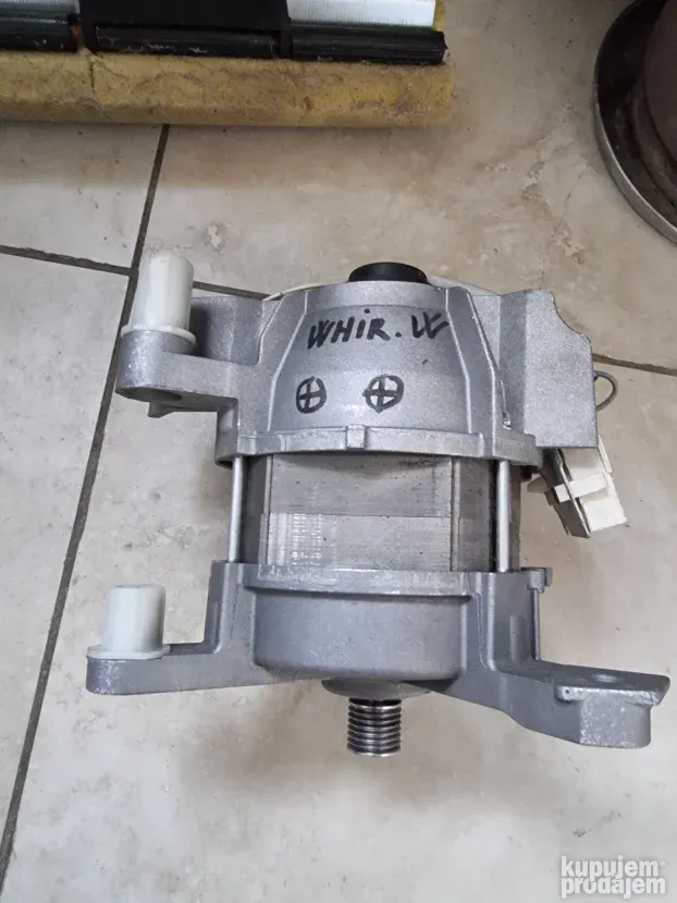 Motor za ves masinu Wirpol