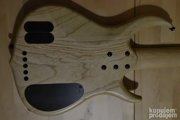 Marcus Miller M7 Swamp Ash 5st TBK  lefthand