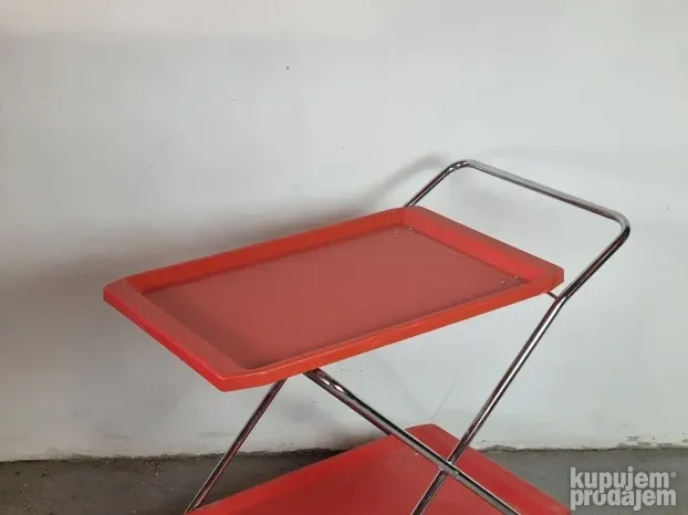 Italijanska kolica za posluzivanje