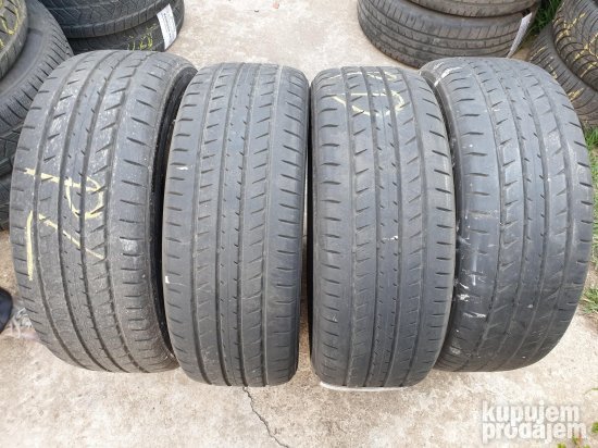 Cetiri dobre letnje gume 18 ke TOYO 225-55/18 Dot 3314 sve