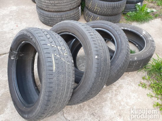 Cetiri dobre letnje gume 18 ke TOYO 225-55/18 Dot 3314 sve