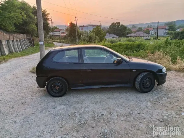 2002 Mitsubishi Colt 1.3