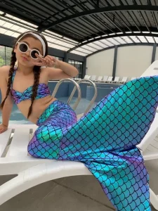 Tirkizna svetlucava sirena