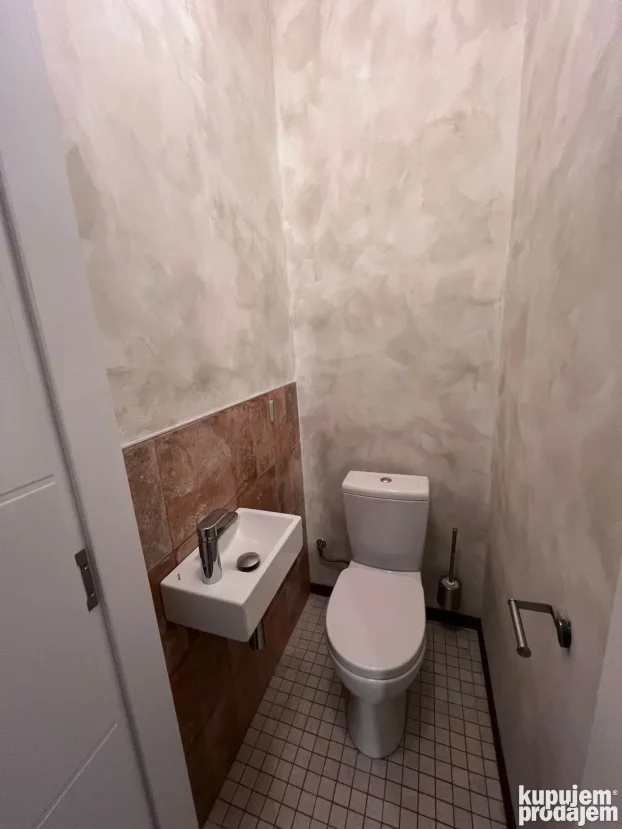 Balkanska, Balkanska, 3.0 trosoban, 100 m²