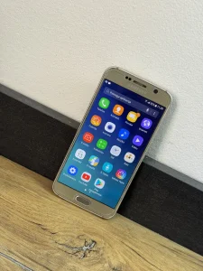 Retro - Samsung Galaxy S6 GOLD (Kao NOV)